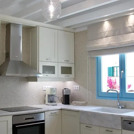 Lejlighed Ad Astra Naousa