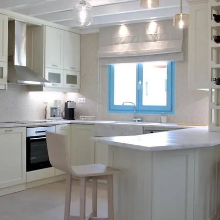 Ad Astra Lejlighed Naousa