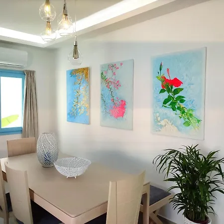 Lejlighed Ad Astra Naousa